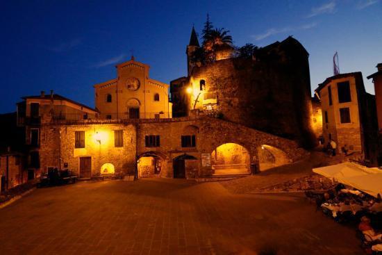 B&B Da Giua' Apricale Exteriör bild