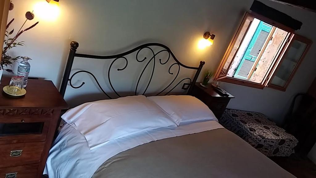 B&B Da Giua' Apricale Exteriör bild